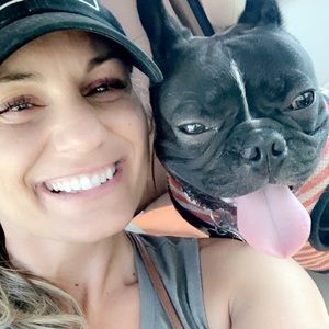 Meet your Posher, Halie